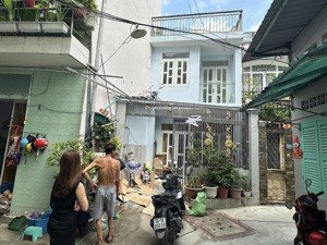 hàng hot phú nhuận - 73.3m2 - 2 tầng - 6. x tỷ - ngang gần 4m nở hậu - hẻm 3m sạch - gần ô tô