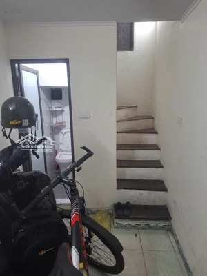 cho thuê căn nhà nhỏ tập thể phương mai - phường kim liên - hà nội