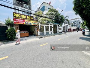 mặt tiền kinh doanh số 6 hoàng diệu 2 ngay trường đại học ngân hàng (4.3x23m) giá chỉ 10.5tỷ