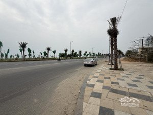 cần bán mặt tiền phan chu trinh vị trí gần biển thuỳ ván