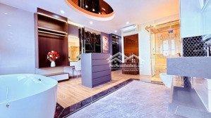 siêu phẩm ngay gần chung cư dremhome 2 mặt hẻm thông thoáng - full nội thất - thang máy - gò vấp.