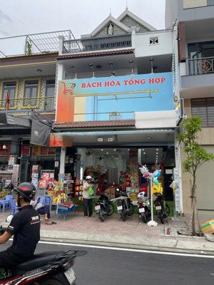 bán gấp 950tr nhà 1 trệt 1 lầu đường hưng nhơn shr ngay chợ bờ ngựa 129m2, thuê 15tr/ tháng