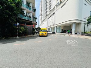 hàng hiếm vị trí trung tâm bình thọ sát bên chung cư moonligth cách đặng văn bi 50m giá tốt nhất.