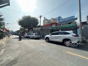 bán nhà 1t2l nở hậu 5,3 x 26 mặt tiền hiệp thành 35, gần bia tiger, siêu thị metro q12.