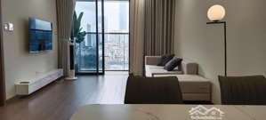 cho thuê căn 2 phòng ngủ, full đồ, giá 22tr tại the matrix one, vào ở luôn