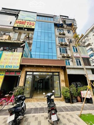 cho thuê nhà mặt phố tại xuân diệu, tây hồ: 80mx5t, mt6m : làm nhà hàng, spa, văn phòng, thẩm mỹ..