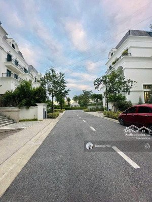 bán biệt thự ciputra tây hồ 150m 5 tầng mt 7m hầm đỗ ô tô view công viên