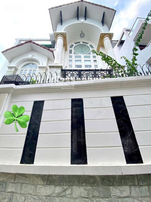 gấp - biệt thư ngay hoàng hoa thám, bình thạnh: 379m2 (15x 25) - 3 tầng. hẻm ô tô