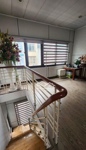 kim mã ba đình, ngõ nông, nhà rộng, thoáng, 4 tầng, dt 56m2 giá 9 tỷ 5. giá tốt