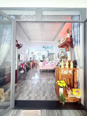 chủ ngộp hẻm 4m, đs2, bình hưng hoà, dt 4x14m, có 1 lầu giá 3tỷ950 tl