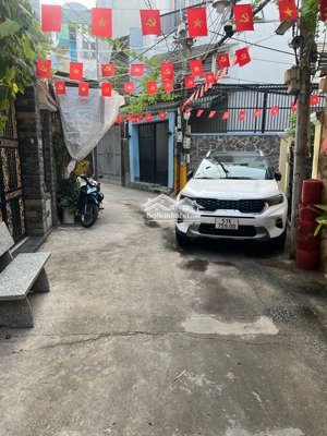 hot nhà đẹp nguyễn thị xíu q7 - 2 tầng tặng full nội thất - 44m2 - 5tỷ5 thương lượng