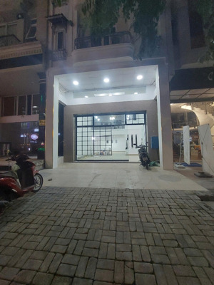 cho thuê nhà phố thuận tiện kinh doanh hoặc mở vp mặt tiền đường số 2 giá cực tốt