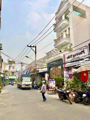 bán đất tặng biệt thự 5 tầng 8.5 x 20m - ngay mũi tàu văn cao, thạch lam - tân phú chỉ hơn 16tỷ