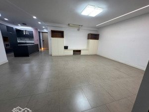 chuyên cho thuê ch riviera point 148m2-3pn-2wc- không nội thất. giá 30t/th, lh em hồng