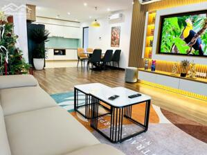 Bán căn hộ chung cư N03T8 Ngoại Giao Đoàn - DT 76m2 ( 2PN) – Giá chỉ 7 tỷ 9 – Tầng đẹp.