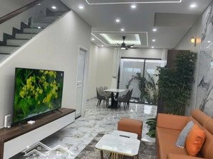 bán nhà 1 tr 2 lầu xây mới 100% khu tái định cư 10ha p10 vũng tàu dt 79m2 gái 9.29 tỷ tốt nhất kv