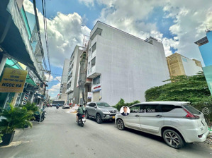 bán đất đường d4 kế him lam, quận 7 | sổ hồng 6,5x26m | xd : hầm lửng 5 tầng mct