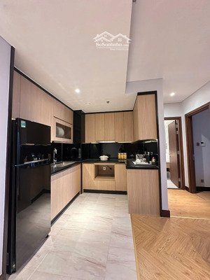 cắt lỗ 600tr cần bán gấp căn hộ 1 ngủ, 1 phòng khách, 1 phòng bếp, 1 phòng vệ sinh. bàn giao ngay