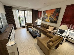 cho thuê nhà hồng tiến, 100m2x5t, thang máy, có gara ô tô, 42tr/t