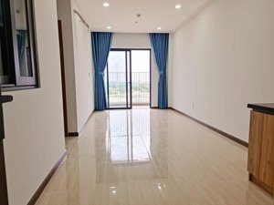 cho thuê căn hộ bcons green view, 2pn 2wc, căn góc, 2 máy lạnh, 6,7 triệu/tháng