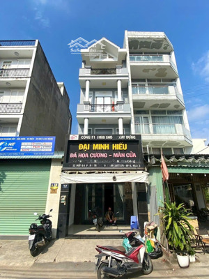 bán nhà 4 tầng mặt tiền kinh doang đường 6 long trường- 6,7 tỉ