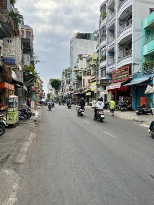 mặt tiền kinh doanh quận 10 - ngã 4 vĩnh viễn - nguyễn duy dương nở hậu 5m - không có căn thứ 2 .