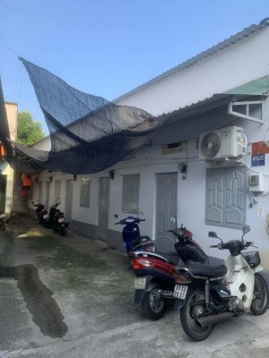 bán dãy trọ đường số 6 linh xuân gần kcn phòng thuê kín, thu nhập ổn định