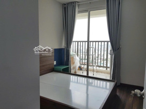 cho thuê căn hộ orchard park view , 3 phòng ngủ , có slot ôto ,giá 21 triệu , lh 