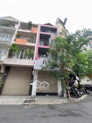 đường hoa lan phú nhuận 4x16m, 4 tầng 7pn, 8wc 38 triệu/tháng