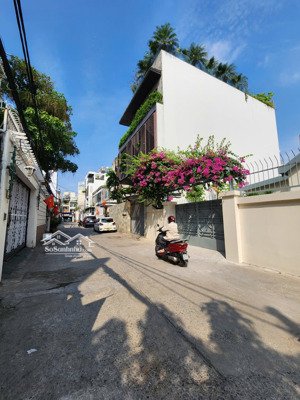 biệt thự đẹp lung linh hồ bơi, hầm để xe dt (13x21 )trần khánh dư, quận 1. giá giảm 20%