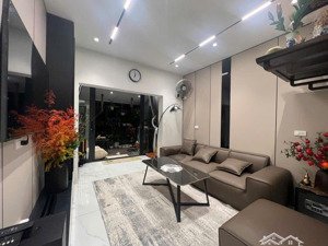 duplex gần thái hà, đống đa, view phố, lô góc 126m2 2 tầng 3pn 2wc full nội thất chỉ 5,65 tỷ