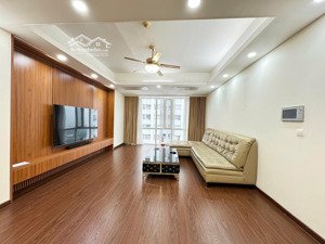 imperia cho thuê căn 3pn 135m2 giá chỉ 26tr có suất oto