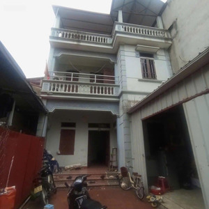 chỉ 3 tỷ sở hữu ngay nhà 3 tầng + đất rộng tại đại thượng đại đồng