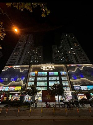 cho thuê officetel central premium 854 tạ quang bửu, q8. 10.5tr, lh: phương