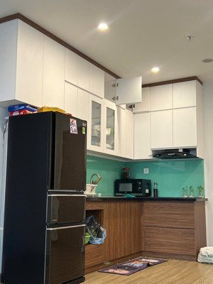 đang cần tiền gấp nên bán nhanh căn pavilion p40515 - giá 5 tỷ - diện tích 68,6m² - hướng đông nam