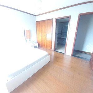 cần bán căn hộ giai việt, p. chánh hưng, tphcm. lh 