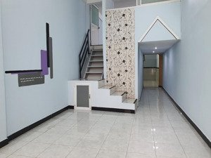 bán căn hộ giáp trần hưng đạo, q. 5, 63m2 giá 2 tỷ 7