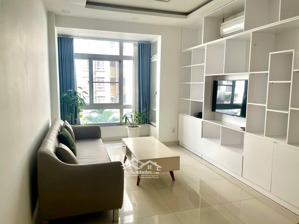 bán căn hộ phú mỹ hưng 2pn full nội thất mới giá 5.5 tỷ. lh thuý quỳnh 