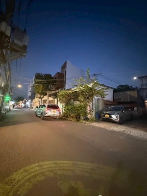 chính chủ gửi bán lô góc 2 mt đường 12 phường trường thọ thủ đức ngang 7 nở hậu đẹp lh 