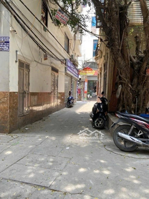 bán chdv, phố triều khúc, phường thanh liệt, ful nội thất, thang máy, giao thông thuận tiện.