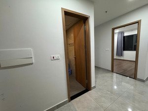 căn 1pn 1.370 tỷ - legacy central chính chủ gửi bán nhanh giá tốt nhất hiện tại