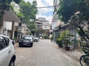 bán nhà riêng 12 tỷ, 45 m2 tại văn chương, đống đa, hà nội - giá siêu hời chỉ với!