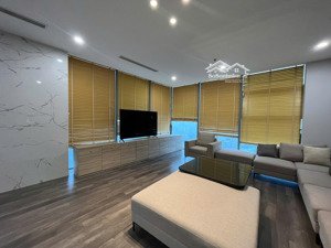 tôi cần bán căn 3pn 170m tòa udic 27 huỳnh thúc kháng ,giá bán 16 tỷ.lh 