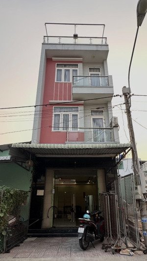 nhà riêng, chính chủ, xây theo lối kiến trúc khách sạn