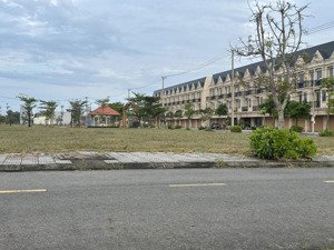 cơ hội vàng để sở hữu lô đất sát sông cổ cò đối diện công viên