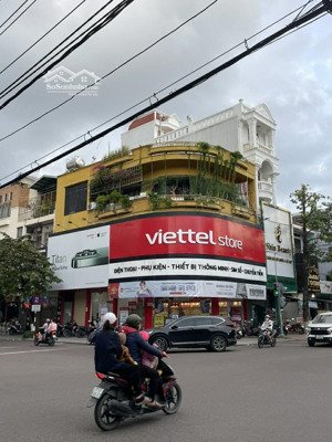 chính chủ cho thuê nguyên căn mặt tiền ôm góc ngã tư nguyễn thái học - ngô mây