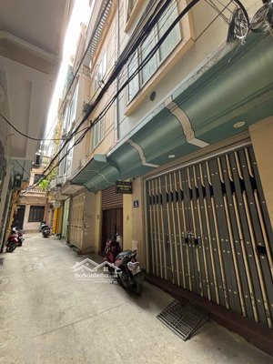 dòng tiền 40tr/1tháng dt70mx5t,mt4m giá 22tỷ - 8phòng khép kín 15m ra mặt phố khúc thừa dụ cầu giấy