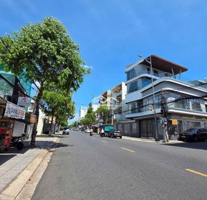 cần tiền bán nhanh căn nhà 4 tầng ngang 6m 163m2 đẹp lung linh mặt tiền bình giã vũng tàu giá 18 tỷ