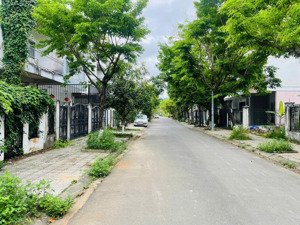 [bán gấp] siêu phẩm liền kề eco charm - 120m2 - hướng đông nam mát mẻ, không chung tường -ngang 6m.