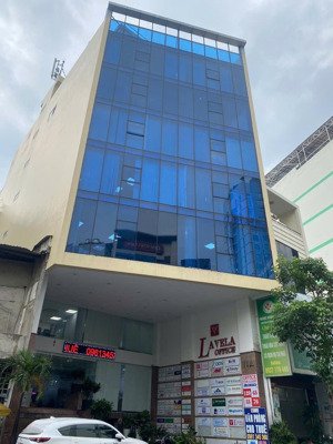 hạ 10 tỷ bán toà nhà 6 tầng ngay cách mạng tháng tám, tân bình. 11mx40m. hđt: 600 triệu. giá 115 tỷ